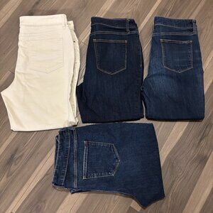 Lot of 4 St. John's Bay Women's Denim Jeans ~ Size: 16 Shorts